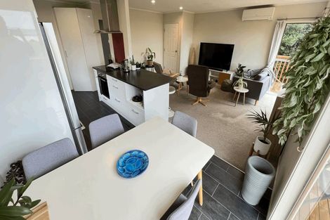 Photo of property in 31 Pipitea Place, Massey, Auckland, 0614