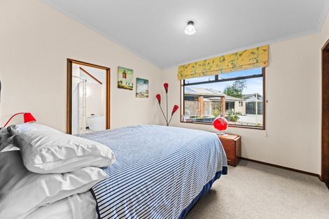 Photo of property in 37 Chinnerys Road, Woodend, 7610