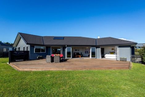 Photo of property in 590c Frankley Road, Hurworth, New Plymouth, 4371