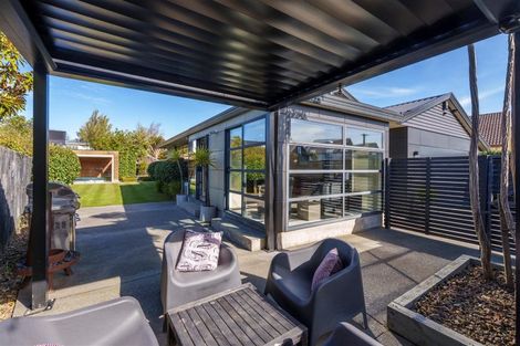 Photo of property in 3 Highgate Avenue, Merivale, Christchurch, 8014