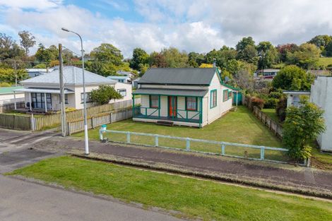 Photo of property in 3 Otanga Street, Dannevirke, 4930