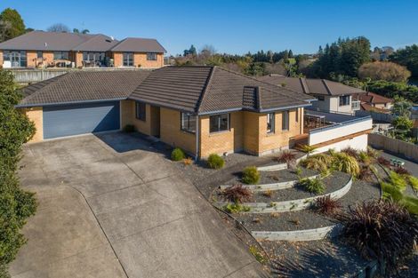 Photo of property in 74 Kinloch Way, Bethlehem, Tauranga, 3110