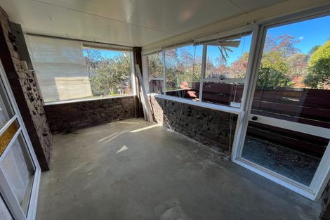 Photo of property in 1 Guernsey Place, Fitzherbert, Palmerston North, 4410