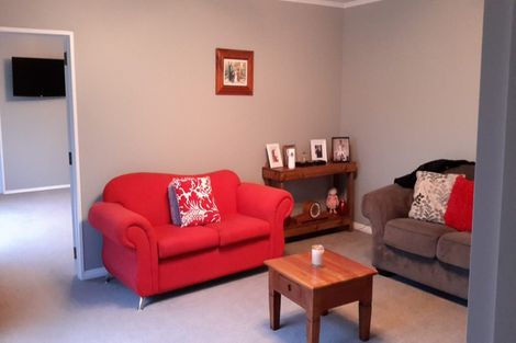 Photo of property in 25 Leeds Street, Milson, Palmerston North, 4414
