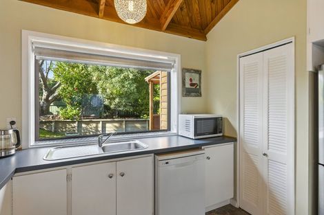 Photo of property in 38a Poplar Avenue, Raumati South, Paraparaumu, 5032