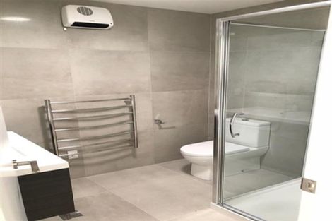 Photo of property in 38 Whimbrel Road, Flat Bush, Auckland, 2019