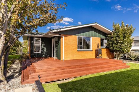 Photo of property in 2 Lynley Crescent, Blenheim, 7201