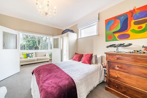 Photo of property in 99 Whites Line East, Waiwhetu, Lower Hutt, 5010