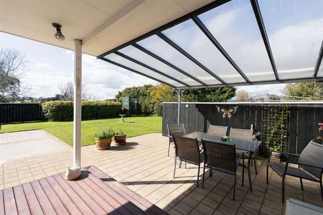 Photo of property in 286 Kawiu Road, Levin, 5510