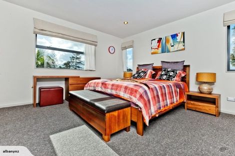 Photo of property in 26f Schnapper Rock Road, Schnapper Rock, Auckland, 0632