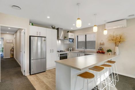 Photo of property in 5 Taiko Place, Kenepuru, Porirua, 5022