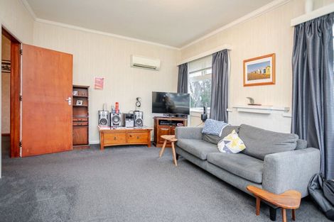 Photo of property in 7 Allan Street, Dannevirke, 4930