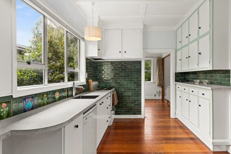 Photo of property in 195 Kennedy Road, Marewa, Napier, 4110