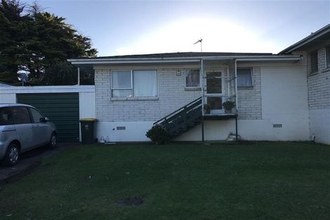 Photo of property in 77a Russell Road, Manurewa, Auckland, 2102