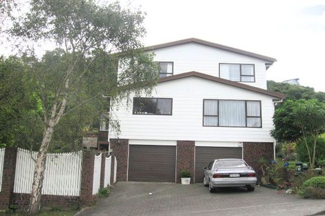 Photo of property in 17 Thatcher Crescent, Crofton Downs, Wellington, 6035