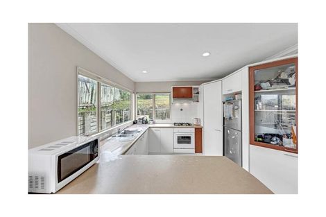 Photo of property in 39a Chieftain Rise, Goodwood Heights, Auckland, 2105