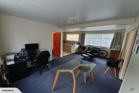 Photo of property in 1/158 Kings Crescent, Hutt Central, Lower Hutt, 5010