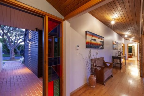 Photo of property in 9-11 Rosebank Grove, Waikanae, 5036