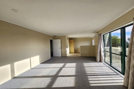 Photo of property in 2/5 Rothwell Street, Titahi Bay, Porirua, 5022