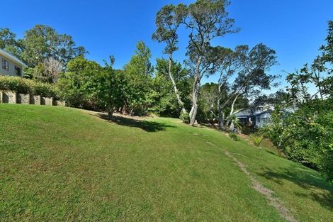 Photo of property in 20 John Road, Stanmore Bay, Whangaparaoa, 0932
