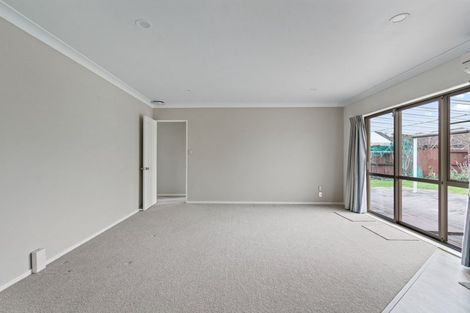 Photo of property in 33 Cate Road, Rototuna North, Hamilton, 3210