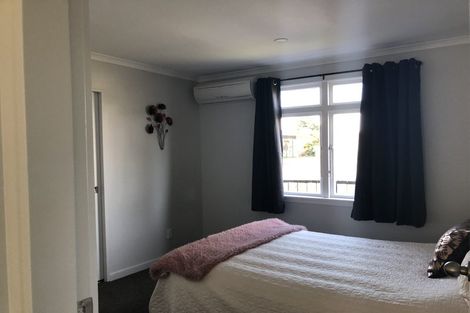 Photo of property in 17 Bluegum Road, Paraparaumu Beach, Paraparaumu, 5032