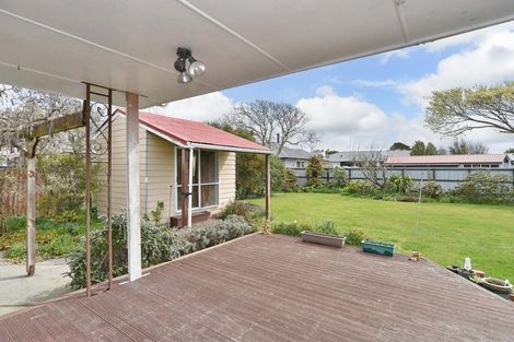 Photo of property in 32 Monowai Crescent, North New Brighton, Christchurch, 8083