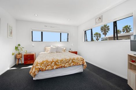 Photo of property in 12 Norfolk Road, Stanmore Bay, Whangaparaoa, 0932