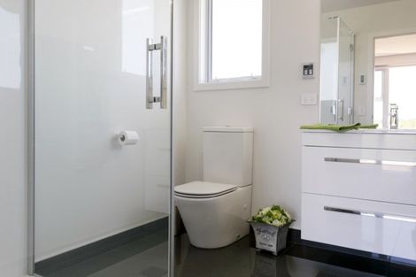 Photo of property in 12 Tuapapa Road, Wharewaka, Taupo, 3330