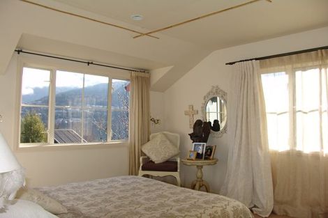 Photo of property in 531 Peninsula Road, Kelvin Heights, Queenstown, 9300