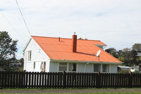 Photo of property in 22 Discovery Place, Marfell, New Plymouth, 4310