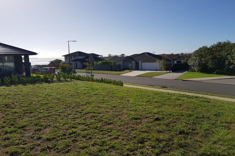Photo of property in 41 Lakeside Terrace, Omokoroa, 3114
