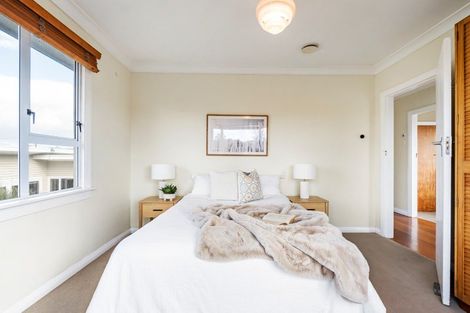 Photo of property in 228 Carrington Street, Vogeltown, New Plymouth, 4310