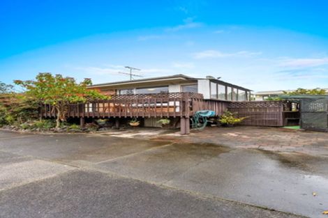 Photo of property in 2/1 Lingfield Street, Glenfield, Auckland, 0629