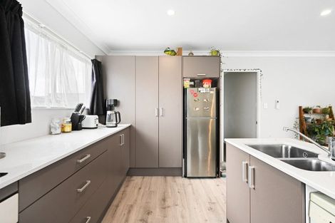 Photo of property in 31 Reeves Close, Fairview Downs, Hamilton, 3214