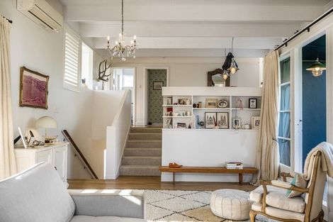 Photo of property in 2/13 Waitemata Road, Hauraki, Auckland, 0622