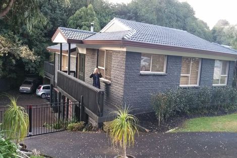 Photo of property in 24 Gibbs Crescent, Red Hill, Papakura, 2110