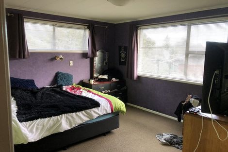 Photo of property in 87 Clawton Street, Westown, New Plymouth, 4310