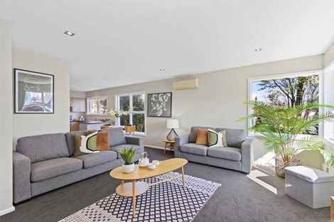 Photo of property in 2/4 Farnham Place, Ilam, Christchurch, 8041