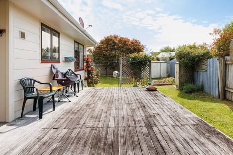 Photo of property in 11 Jupiter Street, Milson, Palmerston North, 4414