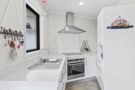 Photo of property in 51 Owles Terrace, New Brighton, Christchurch, 8061