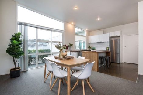 Photo of property in 22 Richmond Street, Waitara, 4320