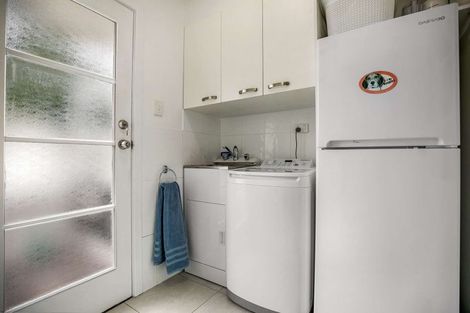 Photo of property in 2 Awatere Avenue, Beerescourt, Hamilton, 3200