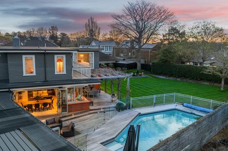 Photo of property in 24a Fendalton Road, Fendalton, Christchurch, 8014