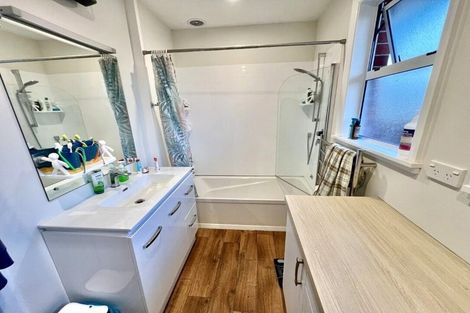 Photo of property in 5 Milton Street, Trentham, Upper Hutt, 5018