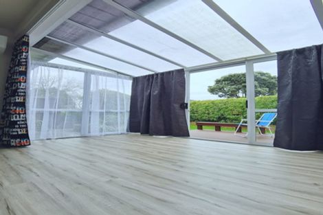 Photo of property in 2/39 Rathgar Road, Henderson, Auckland, 0610