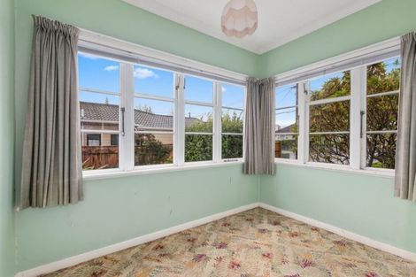 Photo of property in 40 Porutu Street, Fairfield, Lower Hutt, 5011