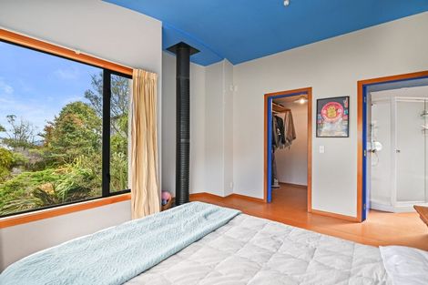 Photo of property in 37 Cornwall Road, Lyttelton, 8082