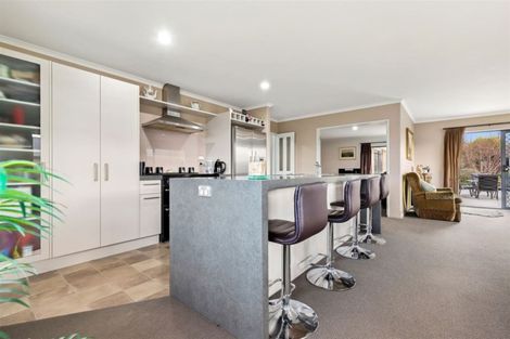 Photo of property in 14 Teviotview Place, Amberley, 7410