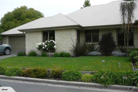 Photo of property in 6 Seclusion Lane, Parklands, Christchurch, 8083